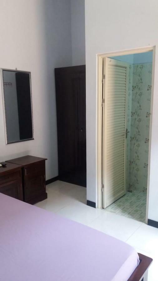 Homestay Dan Kost 78 Джепара Экстерьер фото